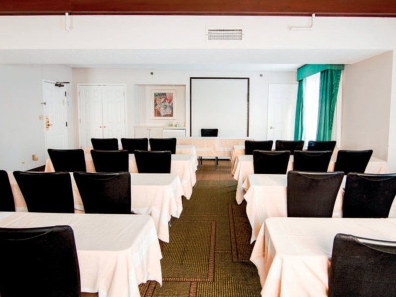 Days Inn & Suites By Wyndham Arlington Heights Dış mekan fotoğraf